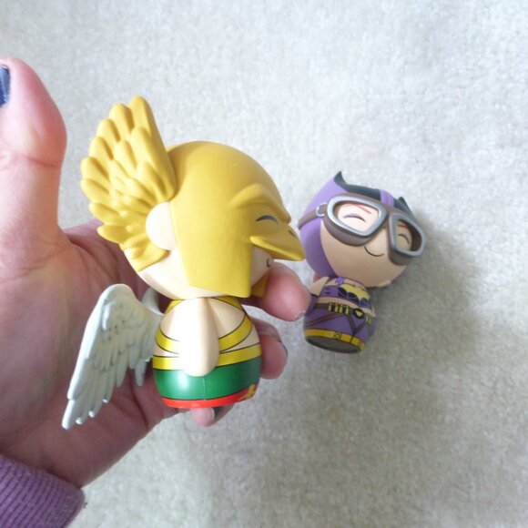 FUNKO POP DORBZ lot of 2 - DC Comics super heroes Hawkman and Batgirl - Picture 5 of 9